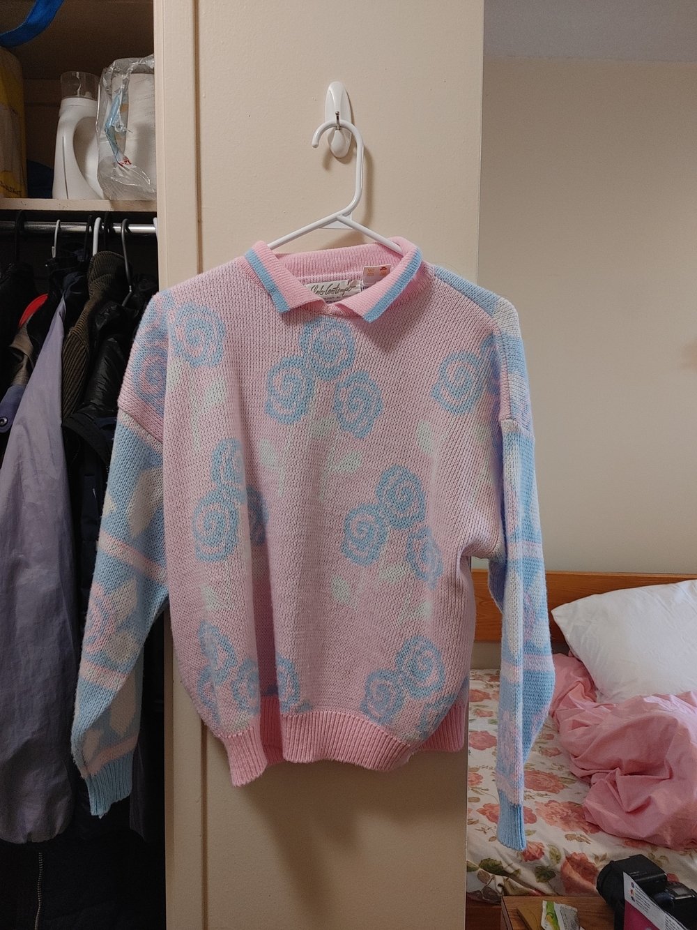Vintage Pastel Pink & Blue Floral Polo Sweater